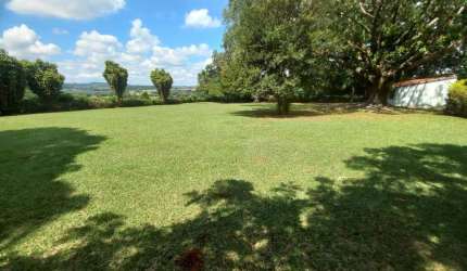 Sitío com 4 casas para venda, e 4.752 m², Helvétia em Campinas