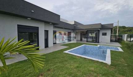 Casa á Venda térrea com 3 suítes, e piscina no SwissPark em Campinas-SP