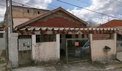 CASAS NO CENTRO DE COTIA PRÓXIMO AO SHOPPING