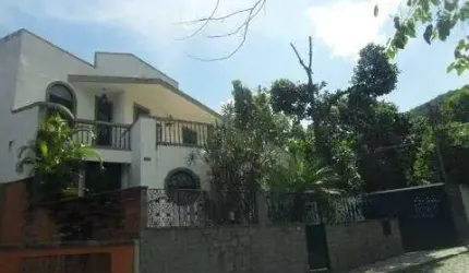 Casa em condomínio fechado com 4 quartos para alugar na Rua Engenheiro Alfredo Duarte, Jardim Botânico, Rio de Janeiro, 500 m2 por R$ 12.900