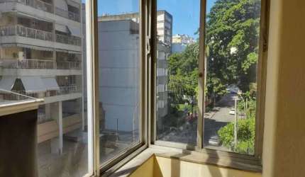 Apartamento com 3 quartos à venda na Rua Marquês de Olinda, Botafogo, Rio de Janeiro, 81 m2 por R$ 690.000