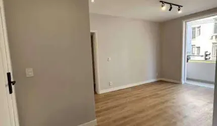 Apartamento com 3 quartos à venda na Rua Marquês de Olinda, Botafogo, Rio de Janeiro, 75 m2 por R$ 820.000