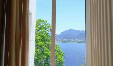 Apartamento com 4 quartos à venda na Avenida Epitácio Pessoa, Lagoa, Rio de Janeiro, 223 m2 por R$ 2.800.000