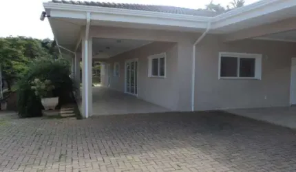 Casa com 3 dormitórios para alugar, 321 m² por R$ 13.496,00/mês - Condomínio Vale do Itamaracá - Valinhos/SP