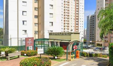 Apartamento REVIVA que aceita permuta para investidor porque o vendedor não pretende tirar o inquilino