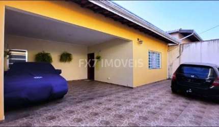 Casa térrea à venda no Jardim Nova Europa em Campinas- SP