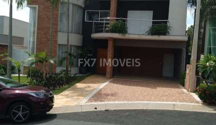 Excelente casa  com 4 Suites no Swiss Park .