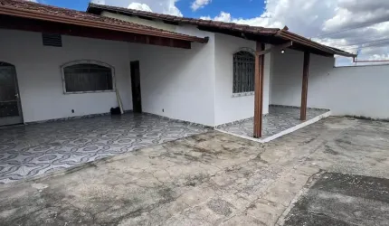 Excelente Casa 03 quartos  no Jardim Brasília - Betim -MG