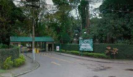 Terreno em condomínio fechado à venda na Estrada do Rio Grande, Taquara, Rio de Janeiro por R$ 490.000