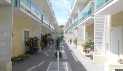 Casa em condomínio fechado com 3 quartos à venda na Rua Virgínia Vidal, Tanque, Rio de Janeiro, 120 m2 por R$ 390.000
