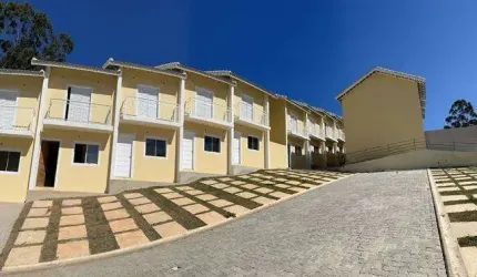 Casa a venda bairro Paisagem Casa Grande Cotia