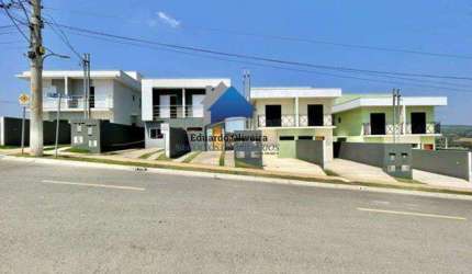 Sobrado em Cotia bairro planejado Florada Raizes
