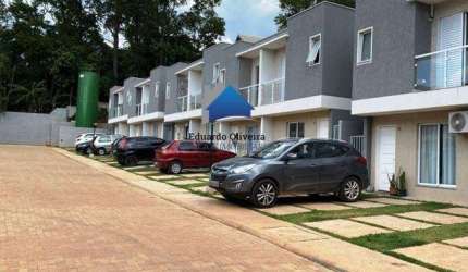 Casa de 3 dormitórios na Granja Viana Cotia