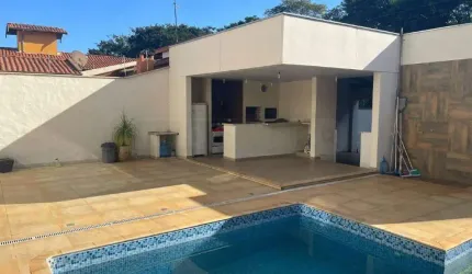 Casa à venda, 3 quartos, 1 suíte, 3 vagas, Parque Santa Cecília - Piracicaba/SP