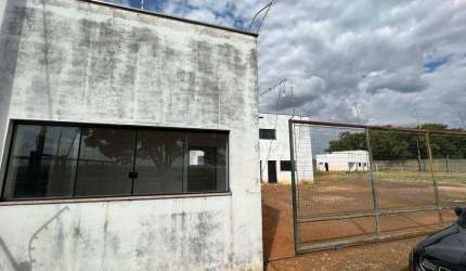 Prédio comercial para alugar em Rio Claro