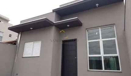 Casa para Venda em Atibaia, Nova Atibaia, 3 dormitórios, 1 suíte, 2 banheiros, 2 vagas
