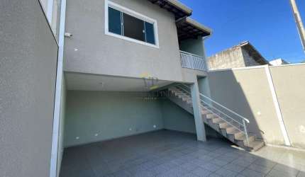 Casa para Locação em Atibaia, Nova Cerejeira, 2 dormitórios, 1 suíte, 2 banheiros, 2 vagas
