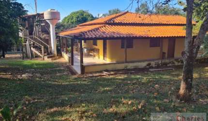 Chácara para Venda em Aragoiânia, Zona Rural, 4 dormitórios, 2 banheiros, 1 vaga