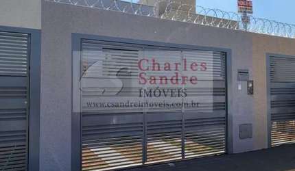 Casa para Venda em Goiânia, Jardim Ipanema, 2 dormitórios, 1 suíte, 2 banheiros, 2 vagas