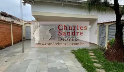 Casa para Venda em Goiânia, Setor Coimbra, 3 dormitórios, 1 suíte, 3 banheiros, 2 vagas