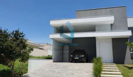 Casa a venda no Condomínio Campos do Conde