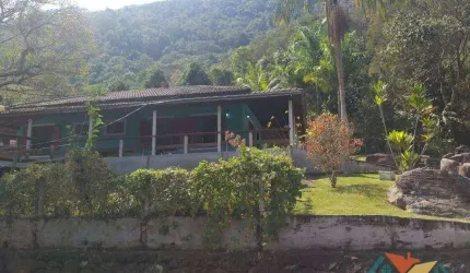 Chácara com 3 dormitórios à venda, 5000 m² por R$ 700.000,00 - Monte Alegre - Natividade da Serra/SP
