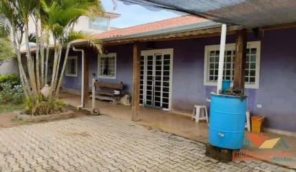 Casa com 3 dormitórios à venda, 200 m² por R$ 460.000,00 - Rio Claro - Paraibuna/SP