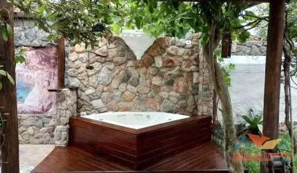 Casa com 3 dormitórios, 390 m² - venda por R$ 1.500.000 ou aluguel por R$ 6.000/mês - Pontal de Santa Marina - Caraguatatuba/SP