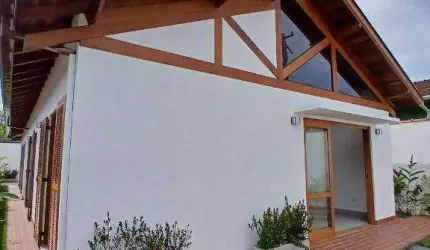 Casa com 3 dormitórios à venda, 120 m² por R$ 1.080.000 - Massaguaçu - Caraguatatuba/SP