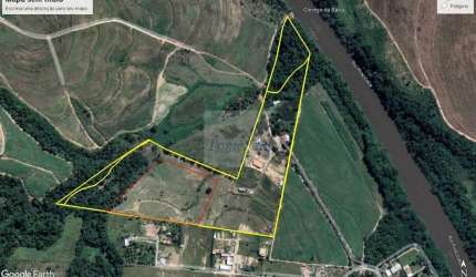 Sítio de 1 alq. na divisa de Piracicaba e Santa Barbara D´Oeste
