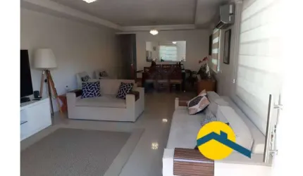 Casa Para venda em São Francisco - Niterói - Rio de Janeiro