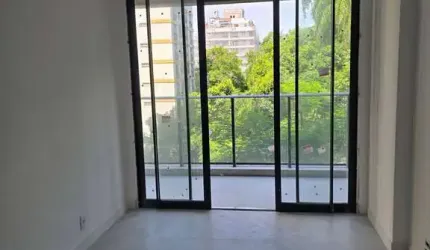 Apartamento vazio a venda em Icaraí - Niterói - Rio de janeiro