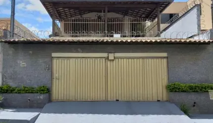 Casa com 4 quartos à venda na Rua Miquelina Dias Menezes, Parque Xangri-Lá, Contagem por R$ 700.000