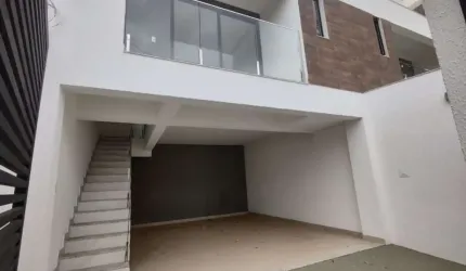 Casa com 3 quartos à venda na Rua dos Uaicás, Santa Mônica, Belo Horizonte por R$ 900.000