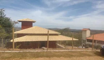 Chácara / sítio com 2 quartos à venda no Centro, Jaboticatubas  por R$ 480.000
