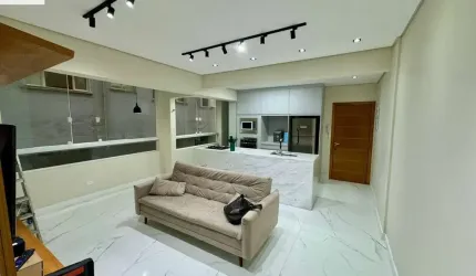 Vende-se apartamento de 2 dormitórios/ 1 suite/Praia do José Menino/ Santos