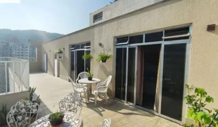 Venha morar na praia das Pitangueiras/Guarujá em apartamento  de 3 dormitórios por R$ 655.000
