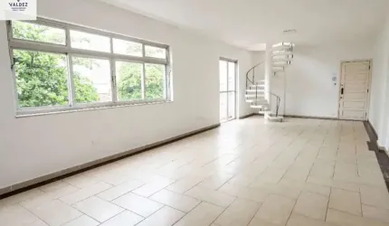 Vende-se apartamento duplex/ 1 quadra da praia/ Embaré/Santos