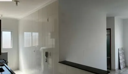 Vende-se apartamento de 2 dorm/sala/cozinha/wc/lavanderia/garagem/lazer completo