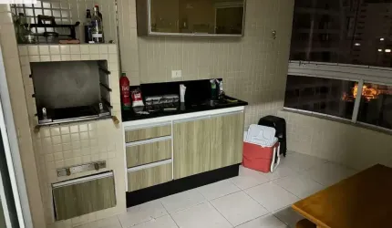Vende-se apartamento de 2 dormitórios/ Prédio com lazer completo/ Caiçara/ Praia  Grande