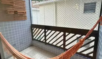Vende-se apartamento de 2 dorm/varanda fechada com vidro/vaga demarcada