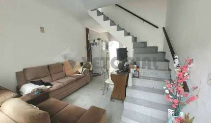 Sobrado à venda em Caraguatatuba, Prainha, com 2 quartos, 69m²