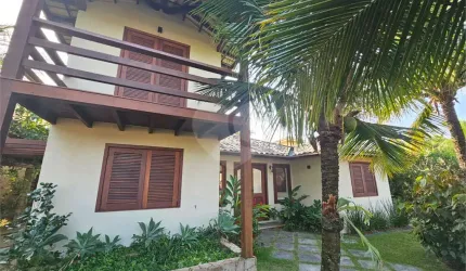 Condomínio com 4 quartos à venda ou para locação em Rasa - RJ