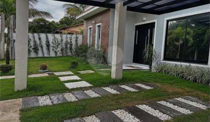 Condomínio com 2 quartos à venda ou para locação em Caravelas - RJ