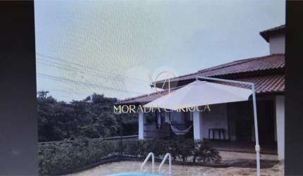 Casa com 5 quartos à venda em Ferradura - RJ