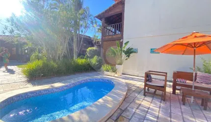 Condomínio com 2 quartos para locação em Bosque De Geribá - RJ