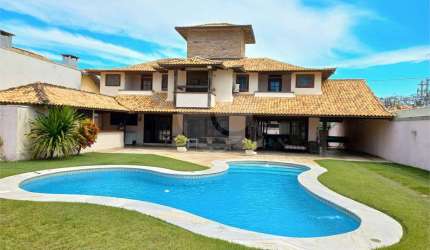 Casa com 4 quartos à venda em Geribá - RJ