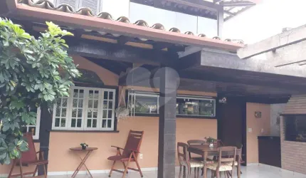 Condomínio com 2 quartos à venda em Portal Da Ferradura - RJ