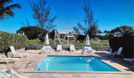 Condomínio com 3 quartos à venda em Marina - RJ