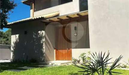 Condomínio com 4 quartos à venda em Caravelas - RJ